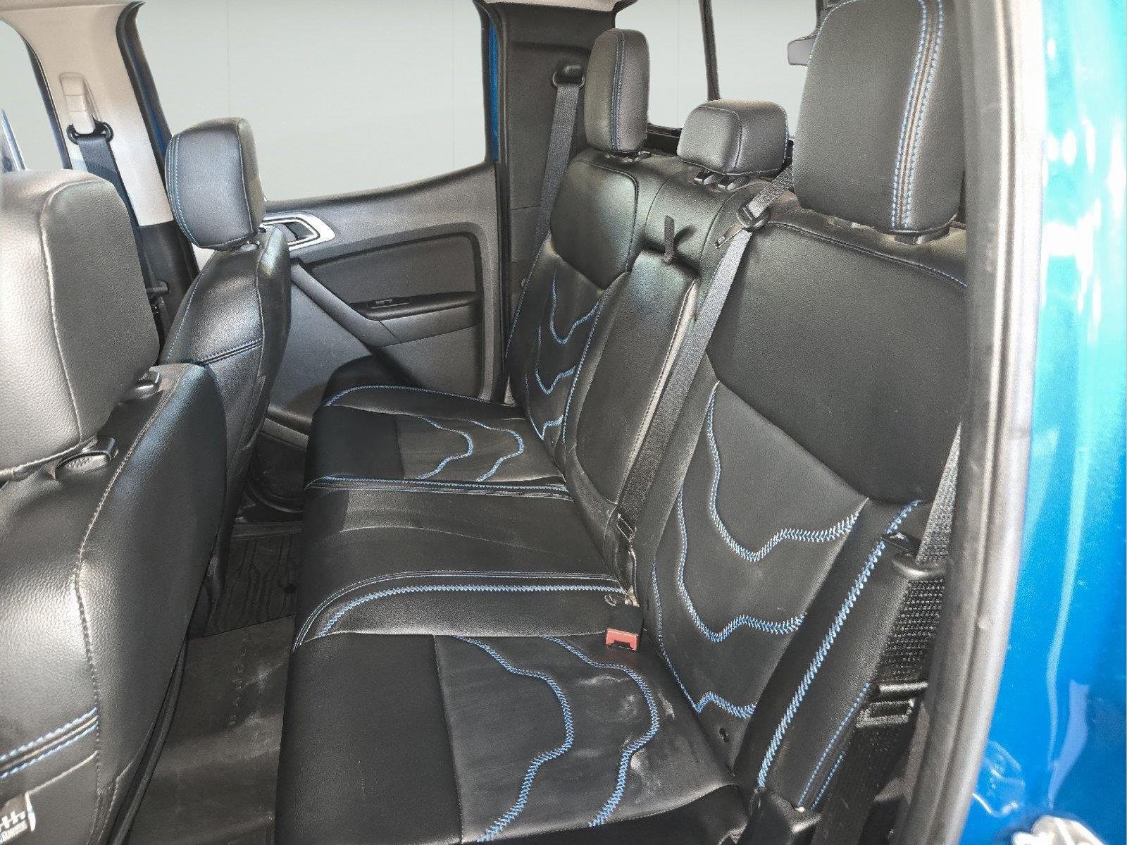 Used 2022 Velocity Blue Ford XLT image 28