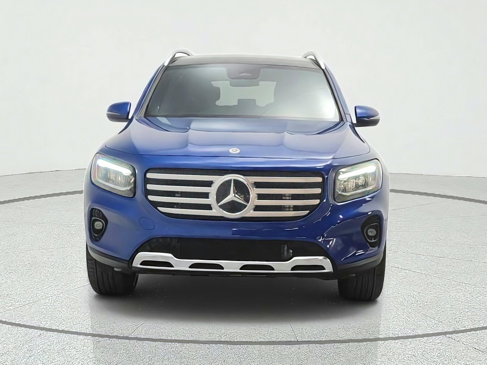 Used 2024 Starling Blue Metallic Mercedes-Benz GLB 250 4MATIC® SUV image 2