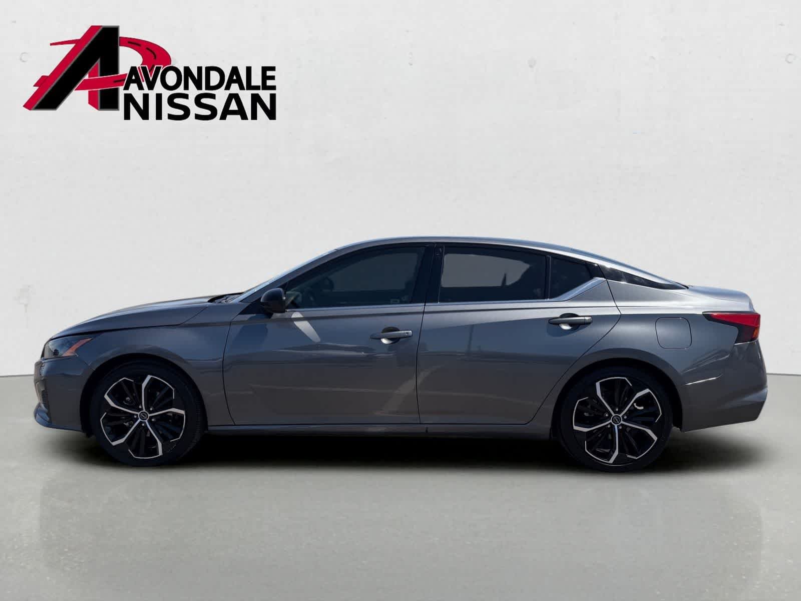 Certified Used 2024 Gun Metallic Nissan 2.5 SR image 3