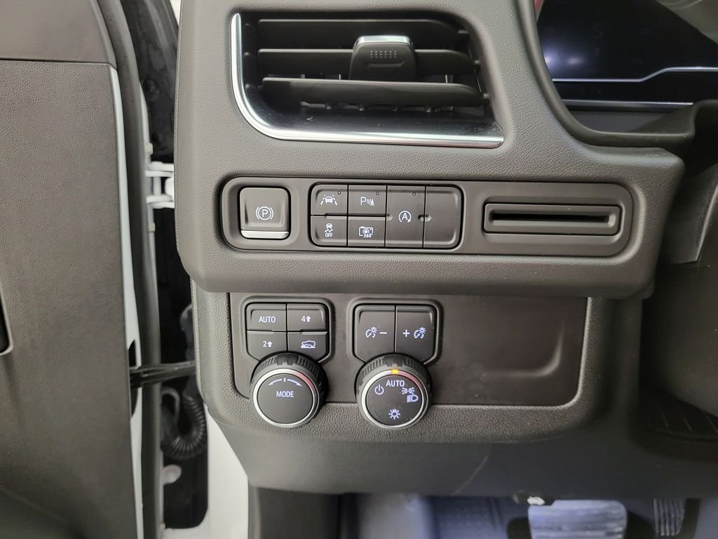 2024 Chevrolet Tahoe RST - Photo 9