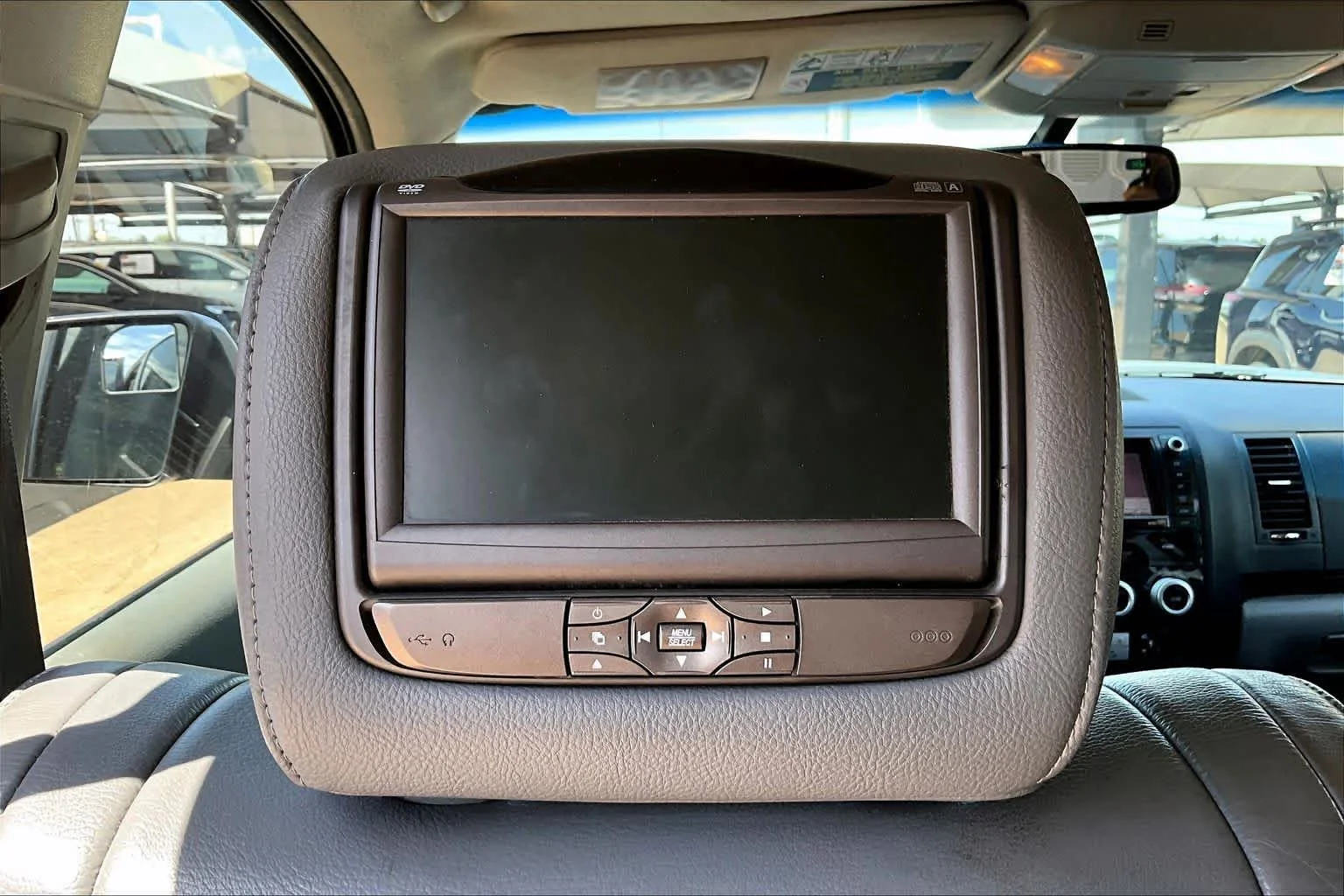 Used 2010 Silver Sky Metallic Toyota Ltd image 28