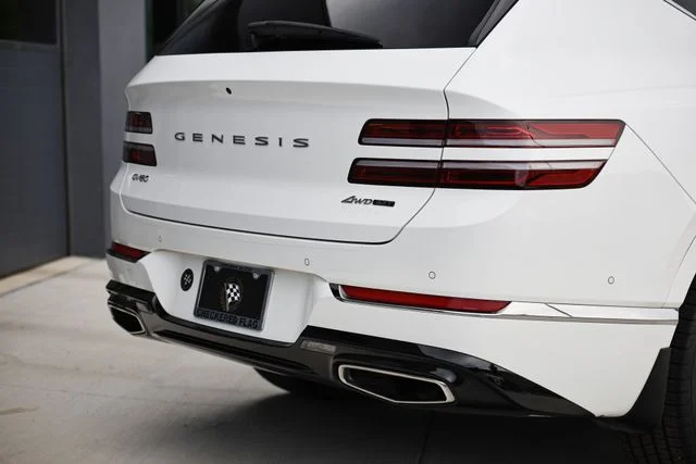 Used 2023 Uyuni White Genesis 3.5T Prestige image 9