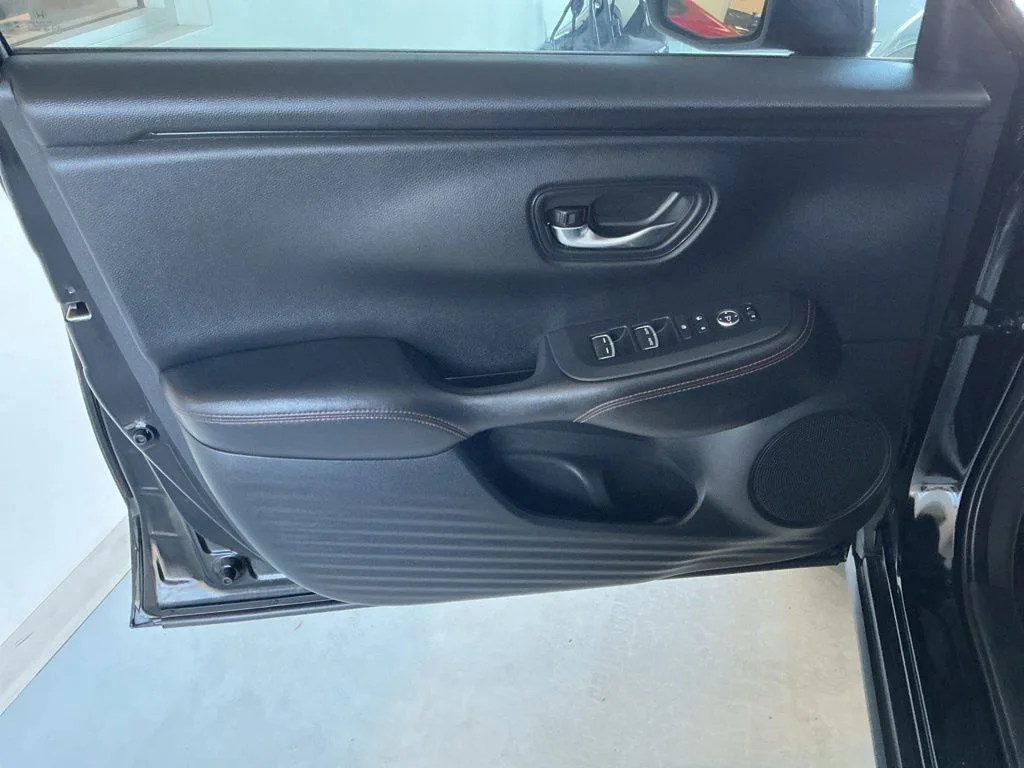 Used 2024 Crystal Black Pearl Honda Sport image 9
