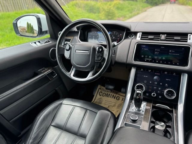 Used 2018 Fuji White Land Rover HSE image 28