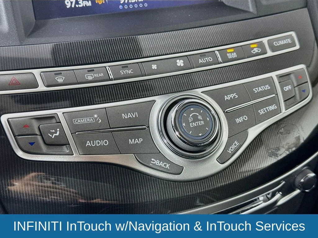 Used 2019 Black INFINITI LUXE image 19