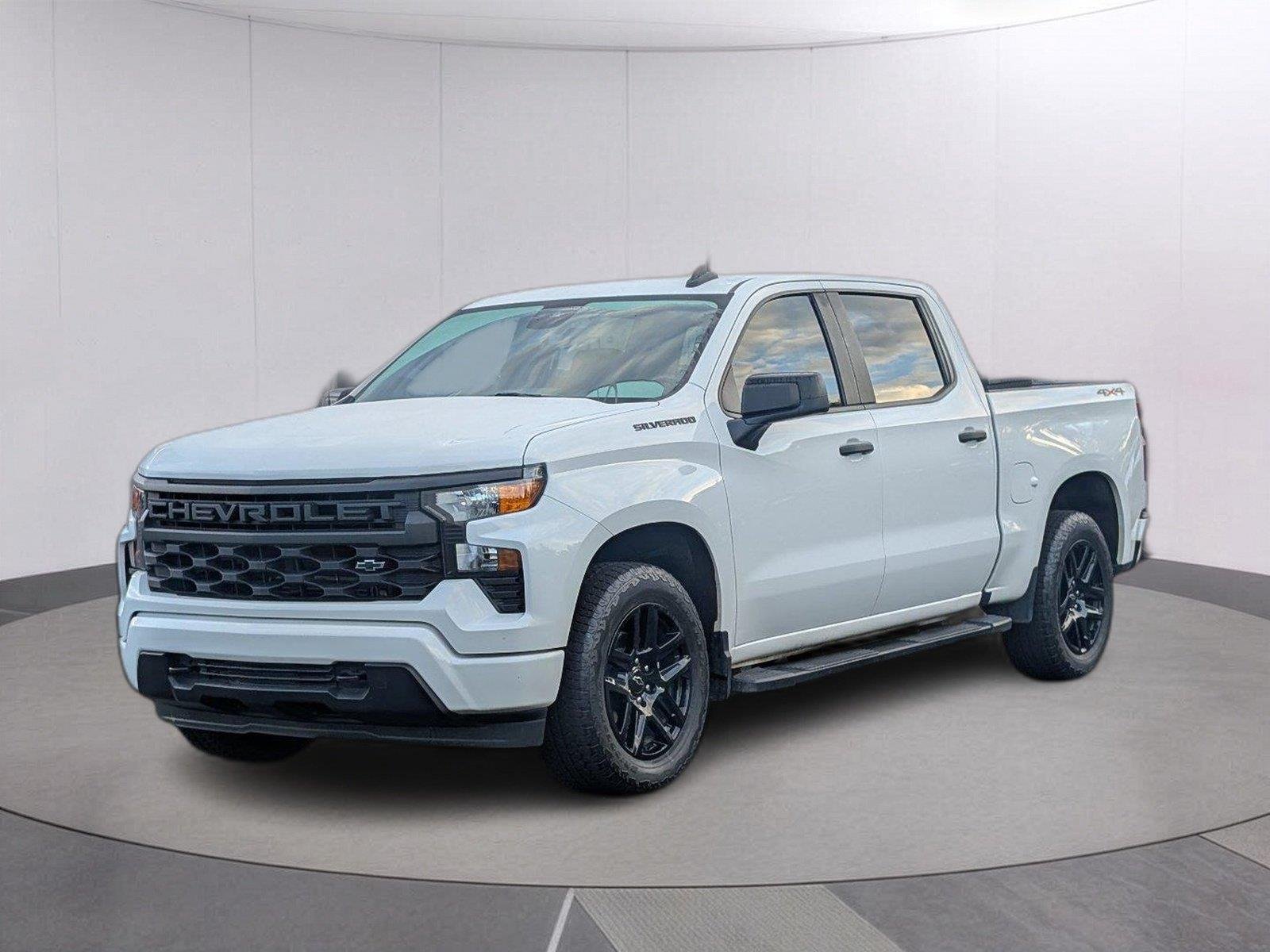 2024 Chevrolet Silverado 1500 Custom