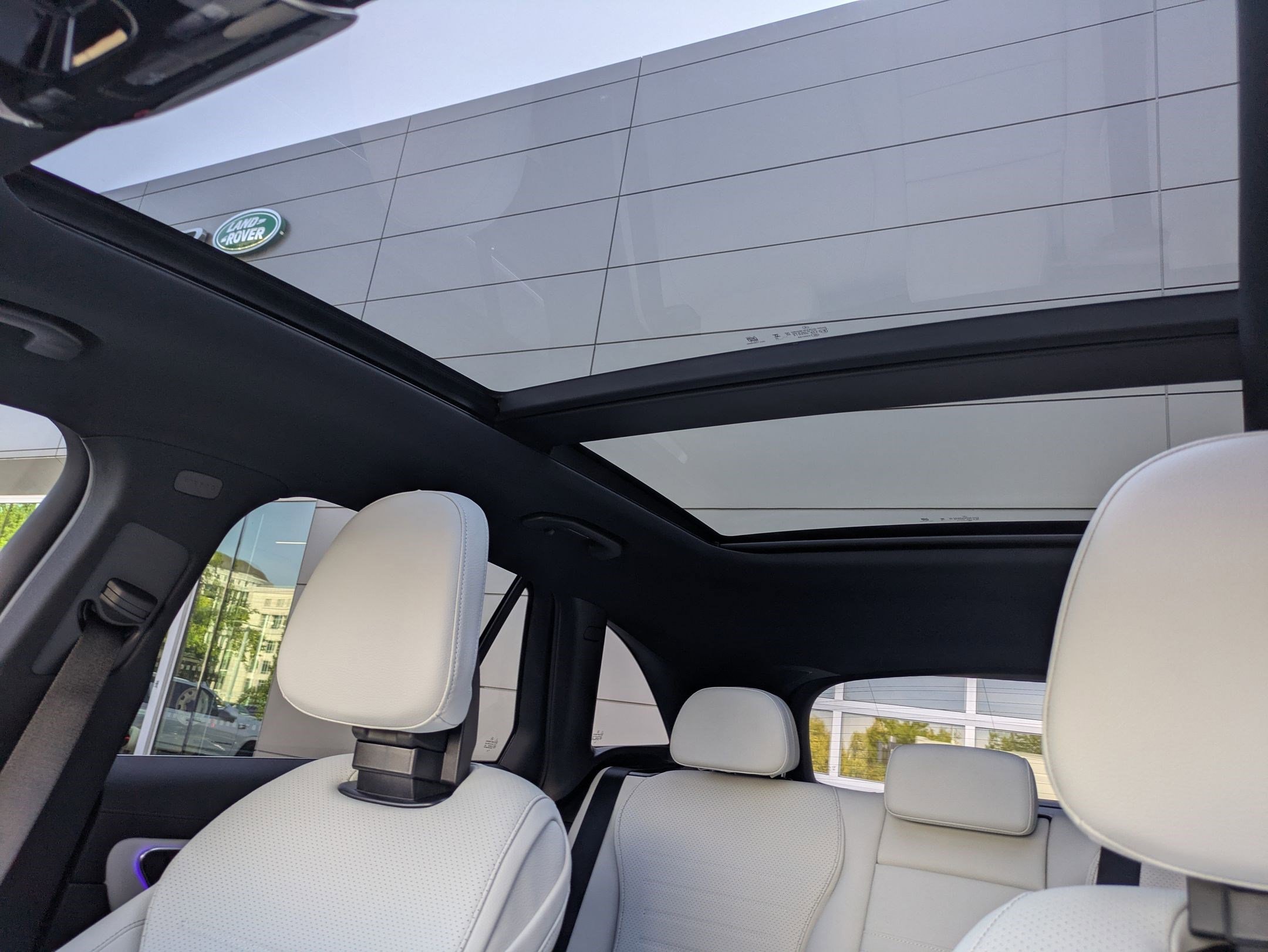 New 2026 Black Mercedes-Benz GLC 300 image 29