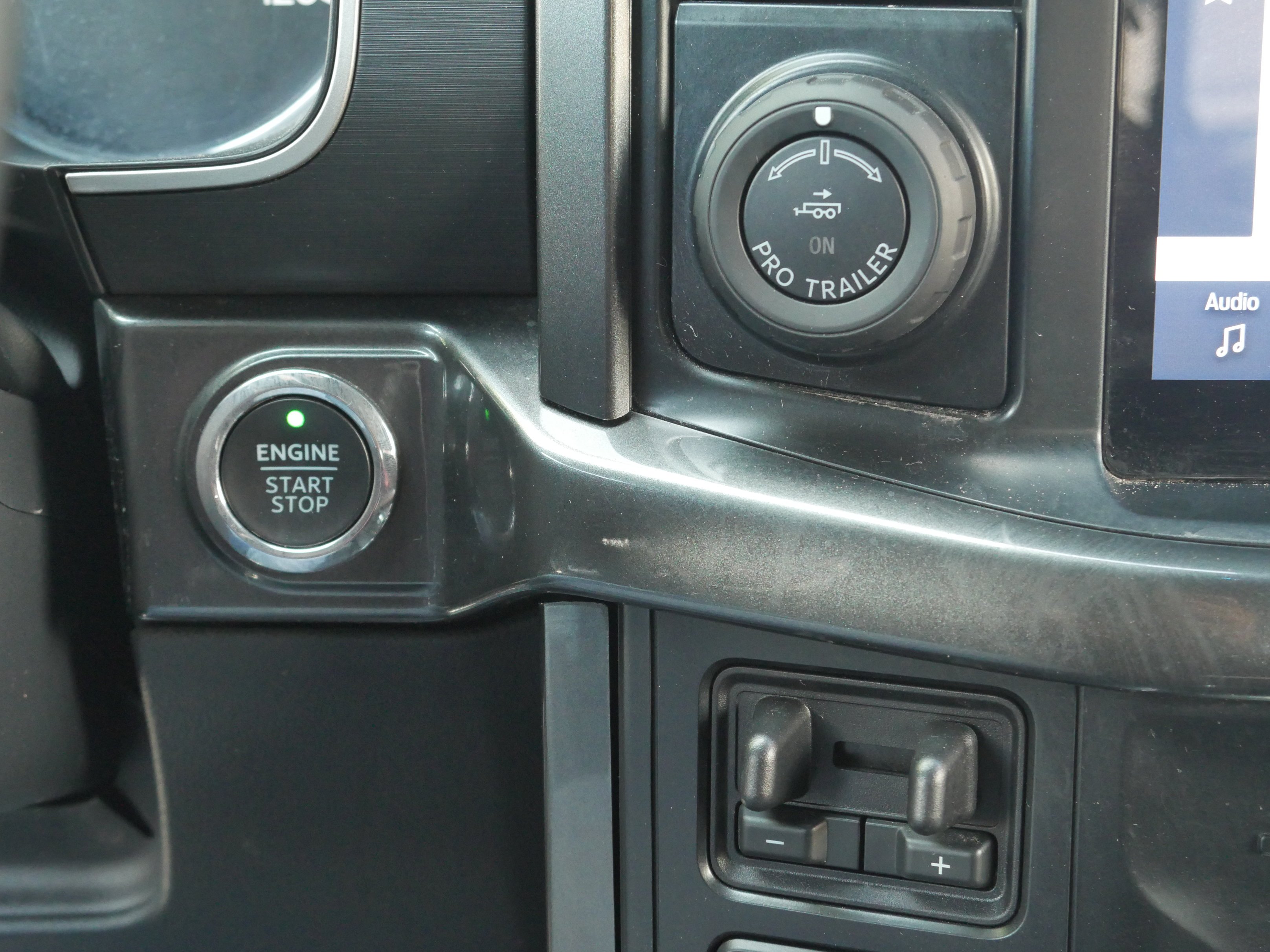 Certified Used 2023 Avalanche Gray Ford XL image 8
