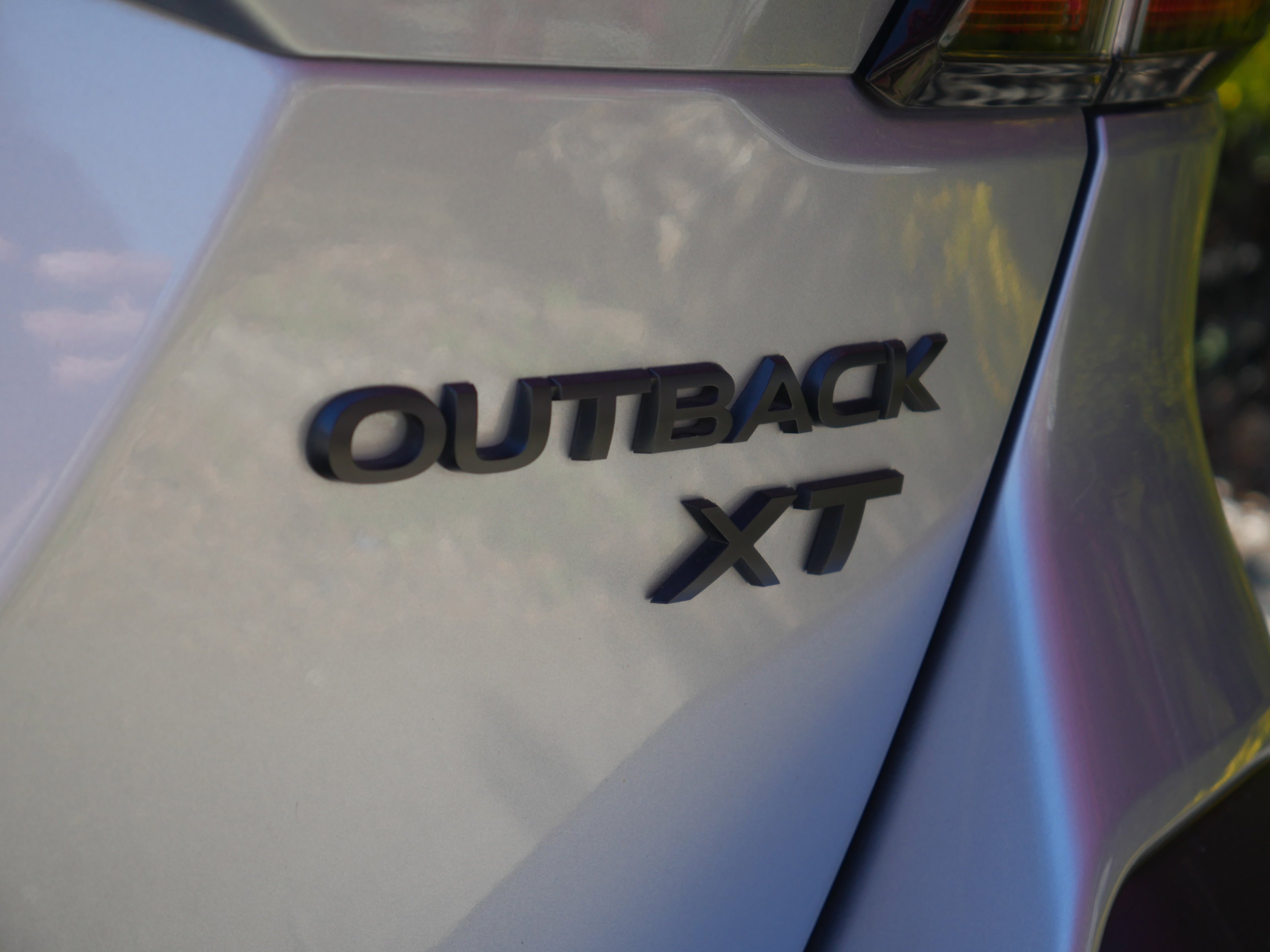 Used 2023 Ice Silver Metallic Subaru Onyx Edition XT image 18