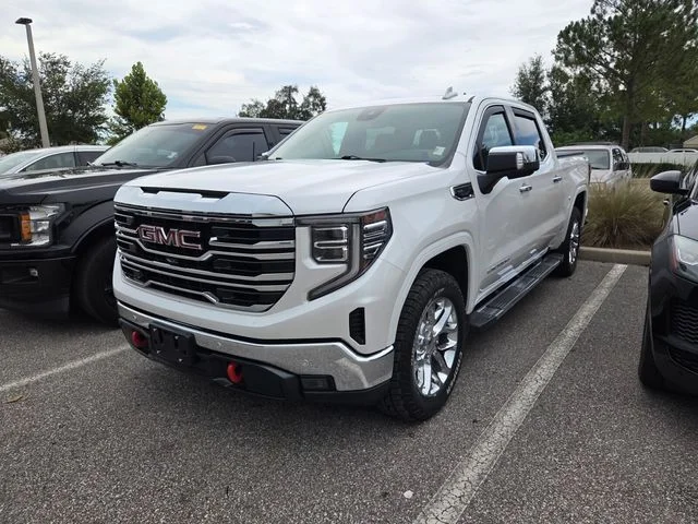 Certified Used 2024 White GMC SLT image 3