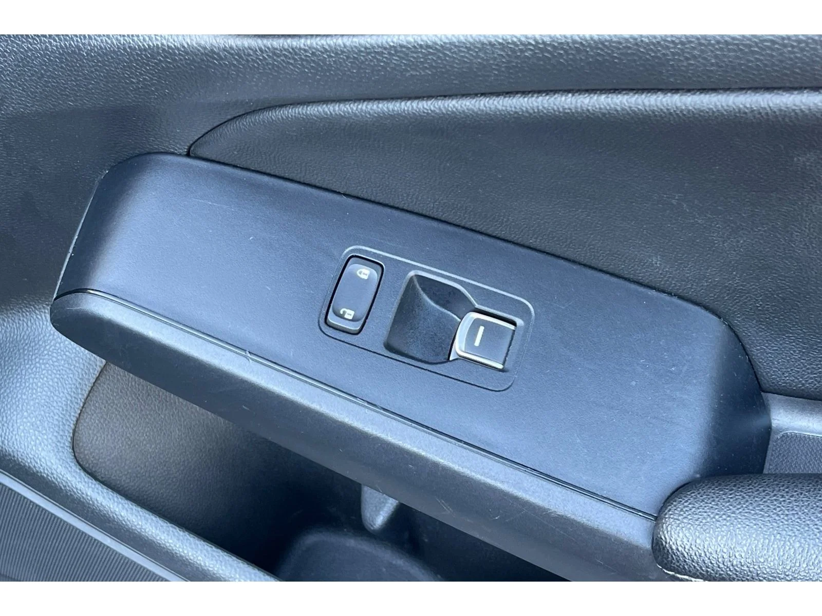 Used 2023 Meteorite Gray Metallic Honda EX image 21
