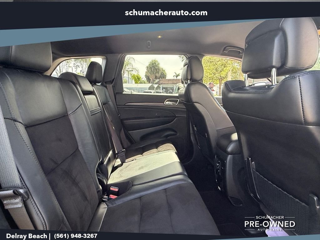 Used 2021 Black Jeep Laredo X image 14