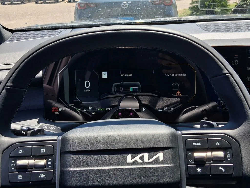 New 2027 Black Kia SX image 12