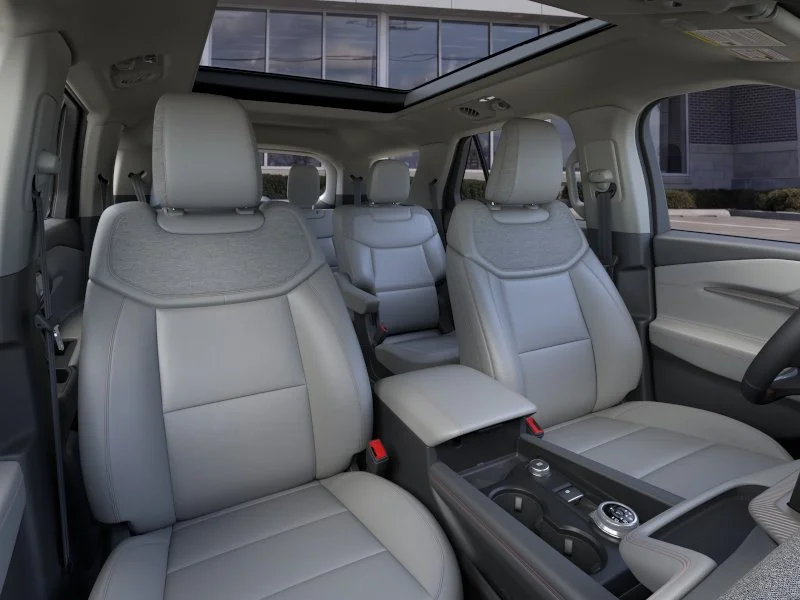 New 2026 Space White Metallic Ford Active image 10