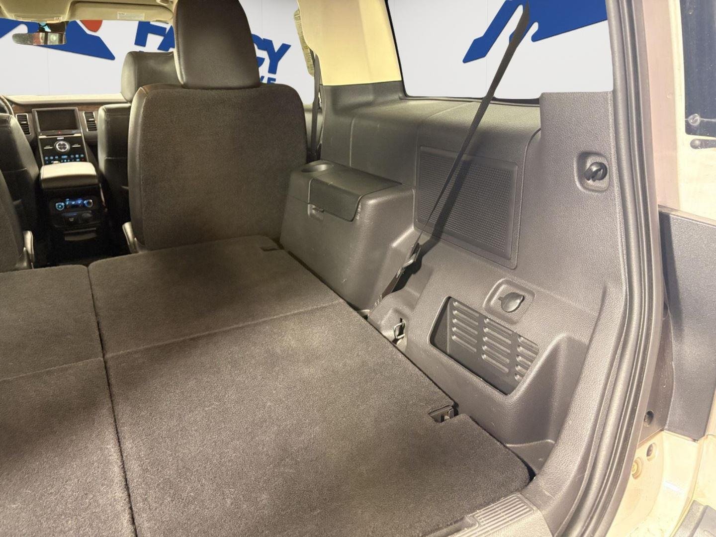 Used 2019 White Platinum Metallic Tri-Coat Ford Limited EcoBoost image 6