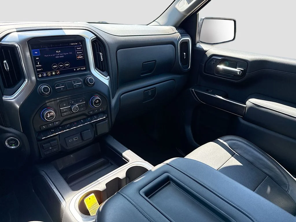 Used 2019 Shadow Gray Metallic Chevrolet LTZ image 23