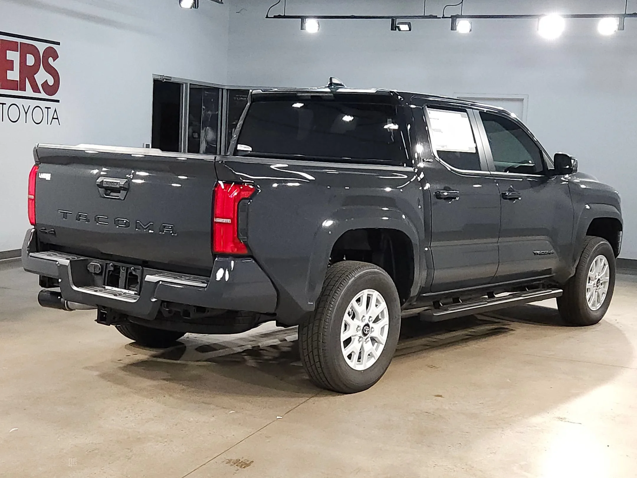 New 2026 Underground Toyota SR5 image 7