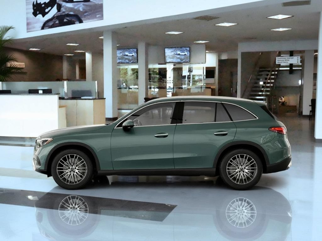 New 2026 Verde Silver Metallic Mercedes-Benz GLC 300 image 74