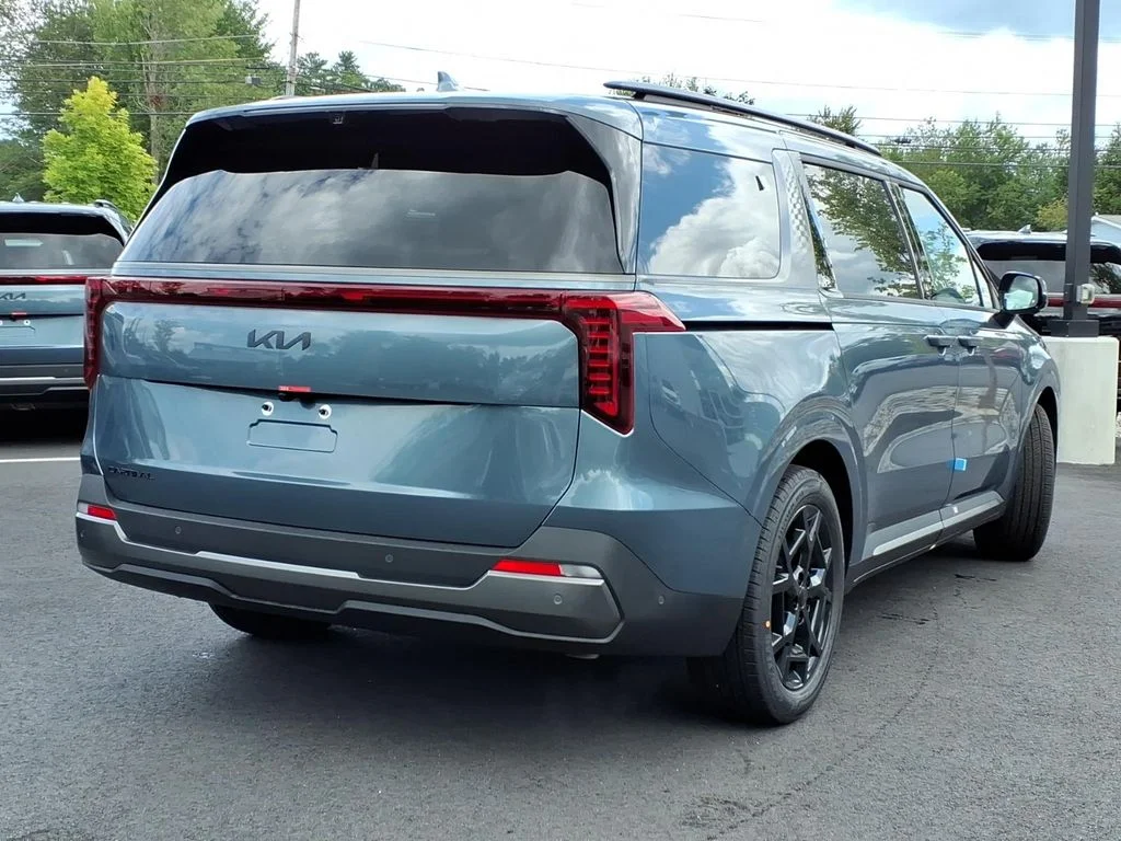 New 2027 Blue Kia SX Prestige image 4