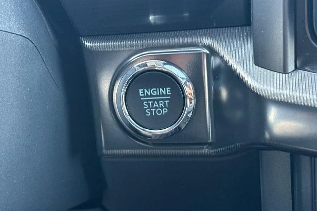 New 2026 Star White Metallic Tri-Coat Ford Lariat® image 41