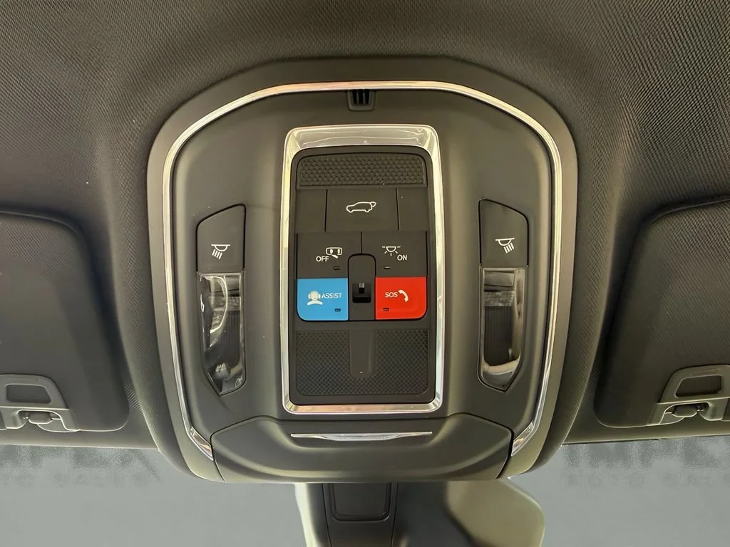 Used 2023 Red Jeep Limited image 22