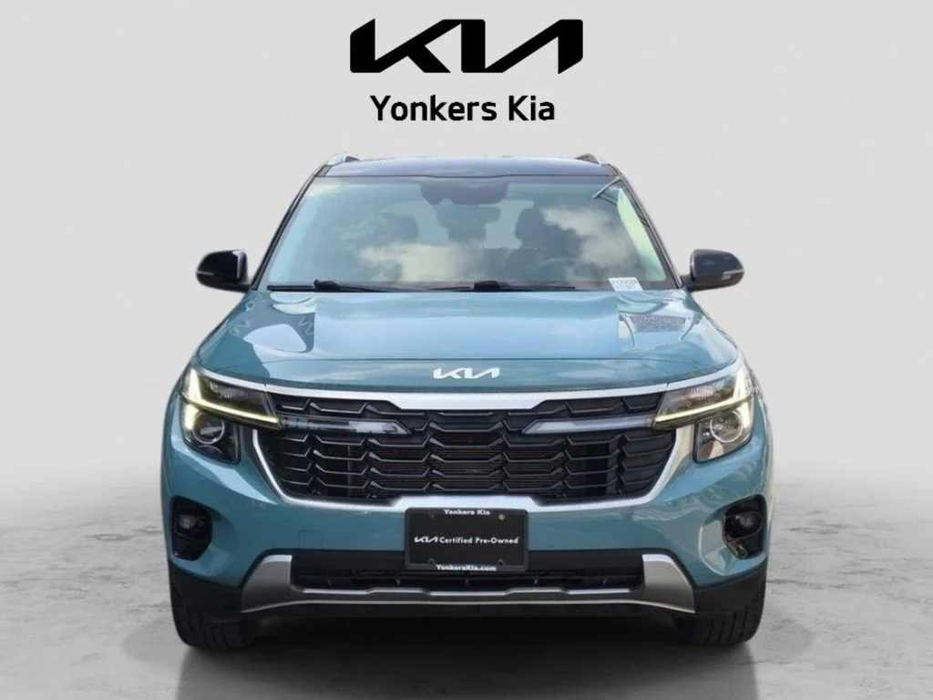Used 2024 Blue Kia S image 3