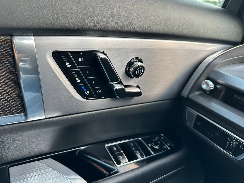2026 Cadillac VISTIQ Luxury - Photo 18