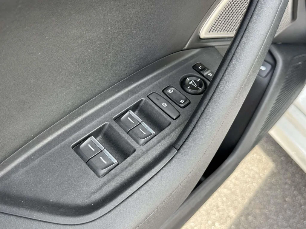 2021 Acura TLX Technology Package - Photo 27