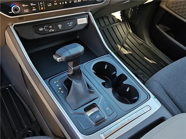 New 2027 Snow White KIA LX Passenger image 14