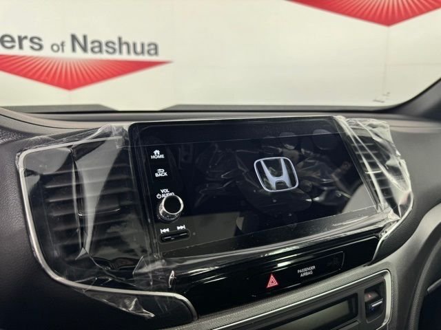 New 2026 Platinum White Pearl Honda RTL image 17