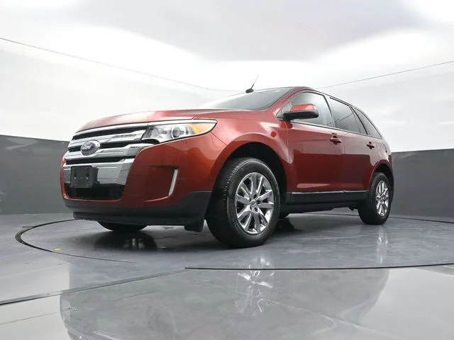 Used 2014 Orange Ford SEL image 32