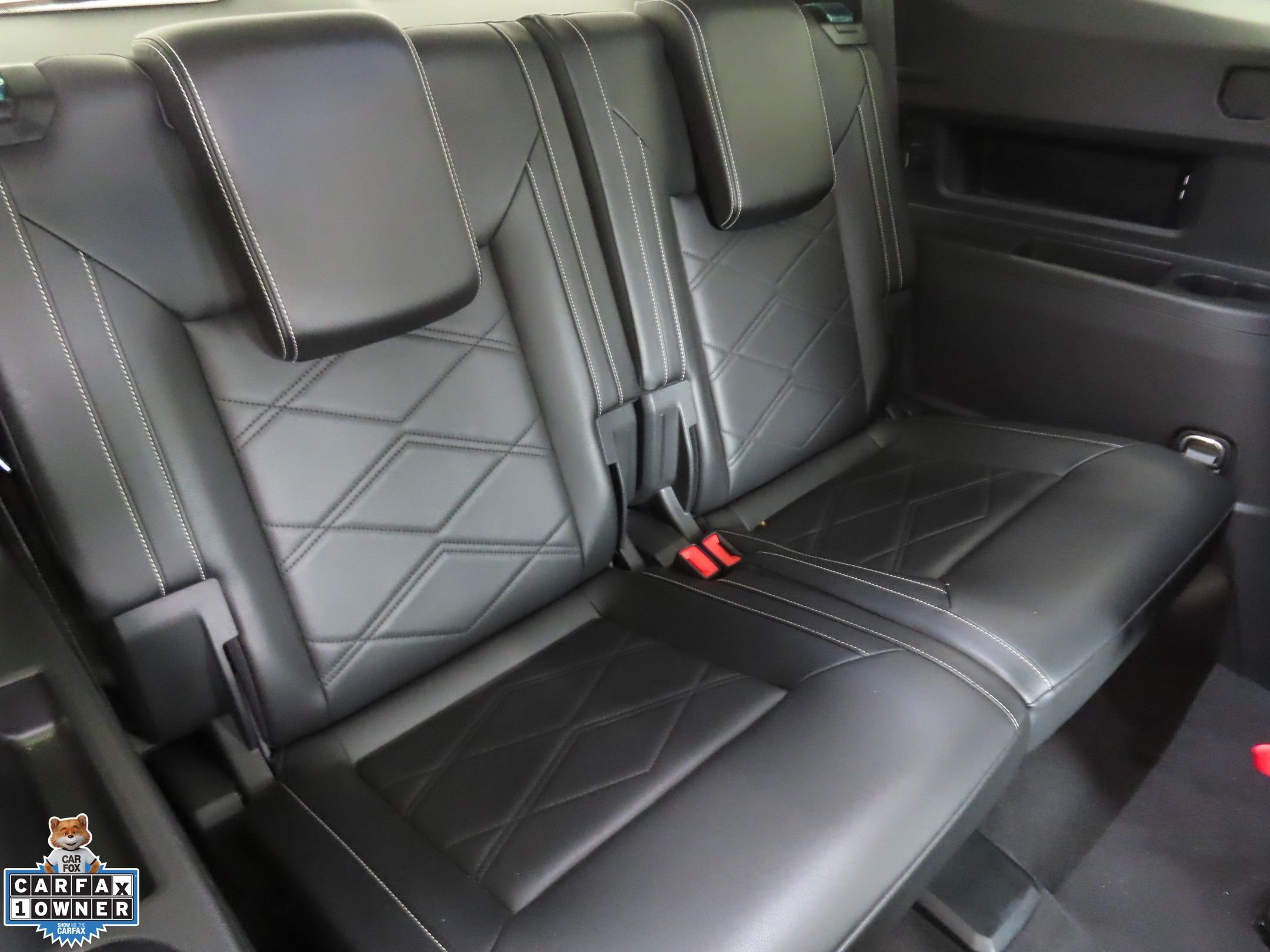 Used 2024 Silver Volkswagen 2.0T SE w/Technology image 23