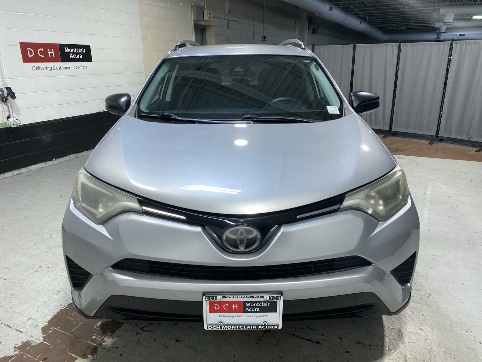 Used 2017 Silver Sky Metallic Toyota LE image 6