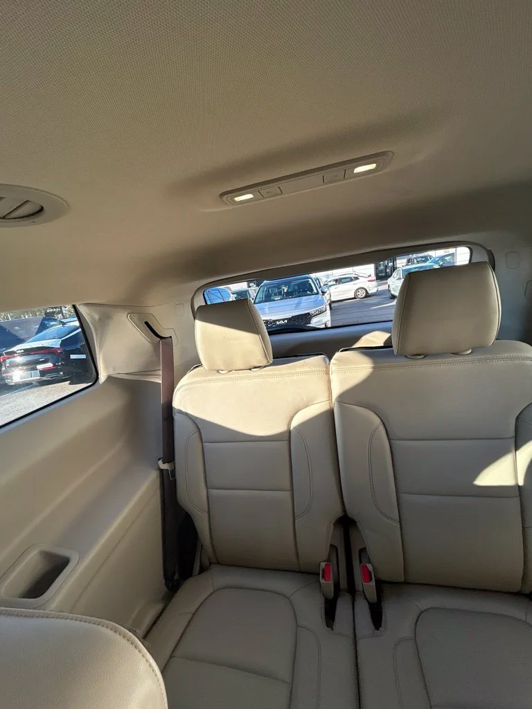 Used 2017 White GMC Denali image 18