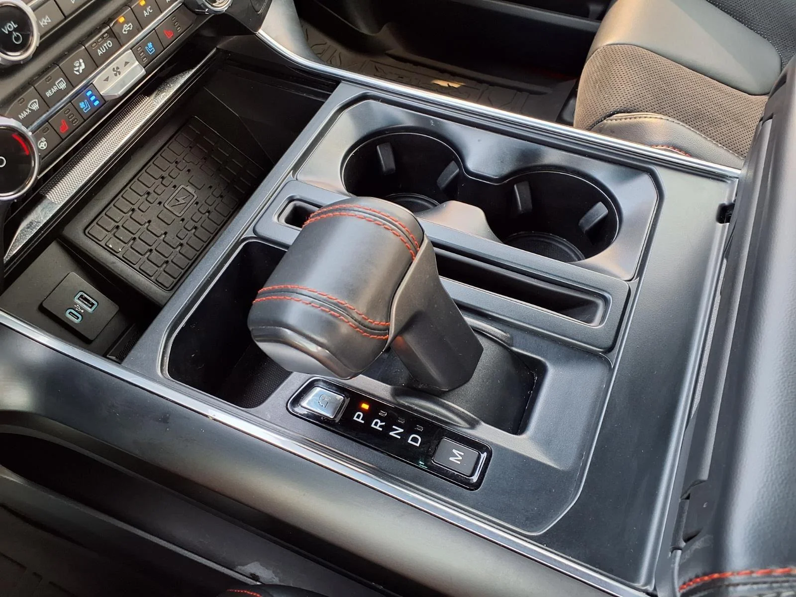 Used 2024 Avalanche Ford Raptor image 7