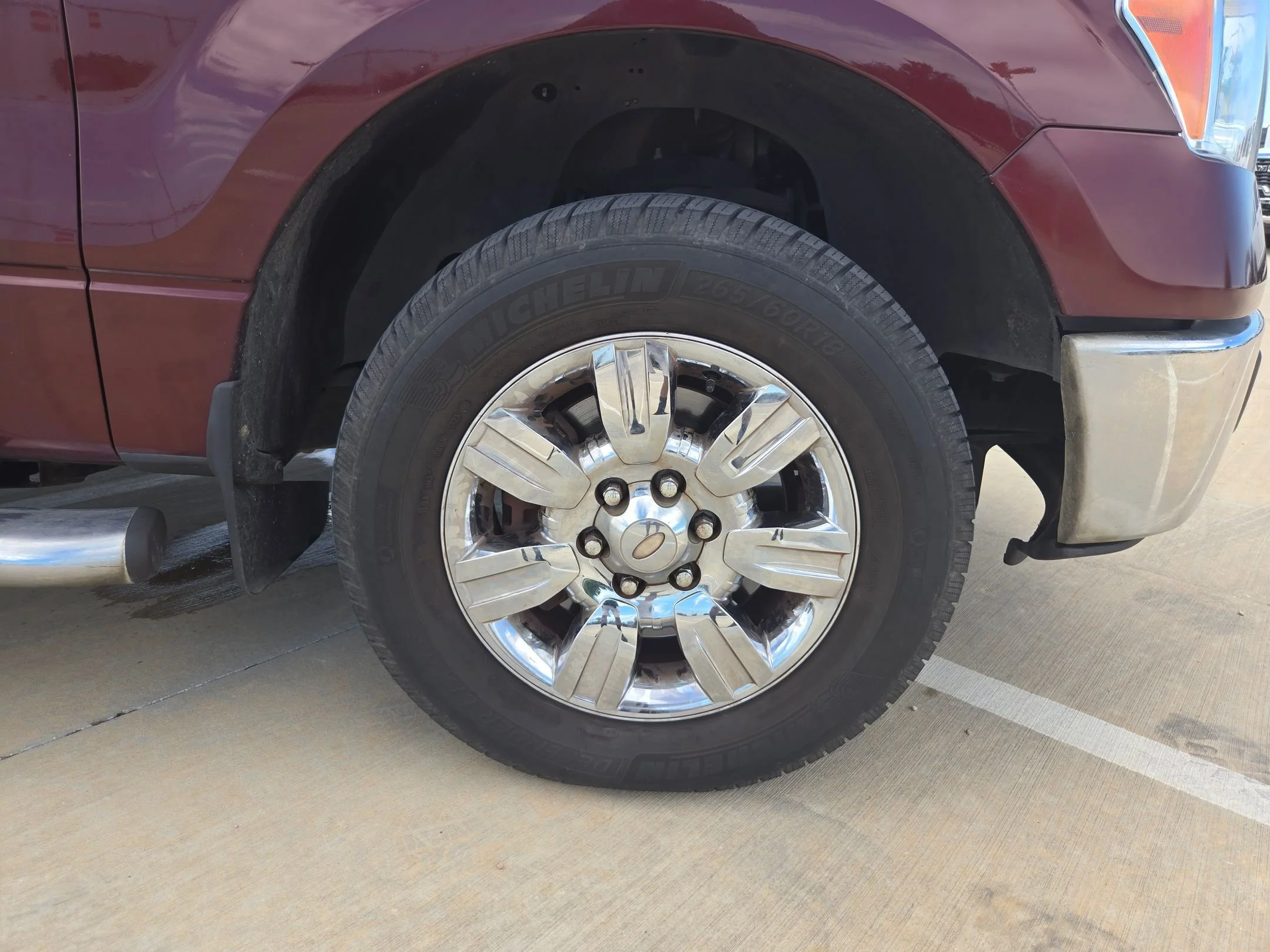 Used 2010 Red Ford XLT image 25