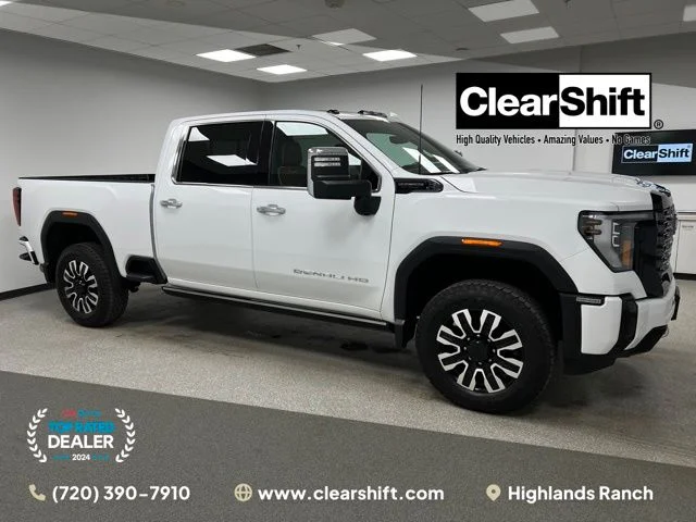 2025 GMC Sierra Denali Ultimate 4WD Crew Cab Long Box's photo