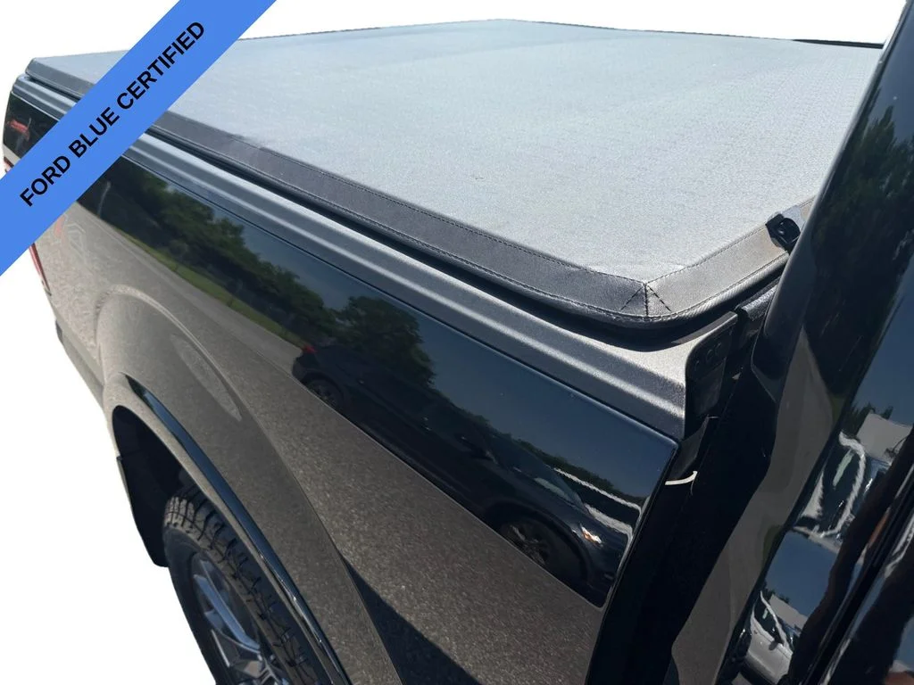 Certified Used 2018 Onyx Black Ford XLT image 17