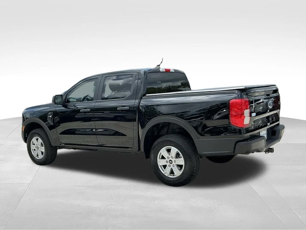 Used 2025 Black Ford XL image 8