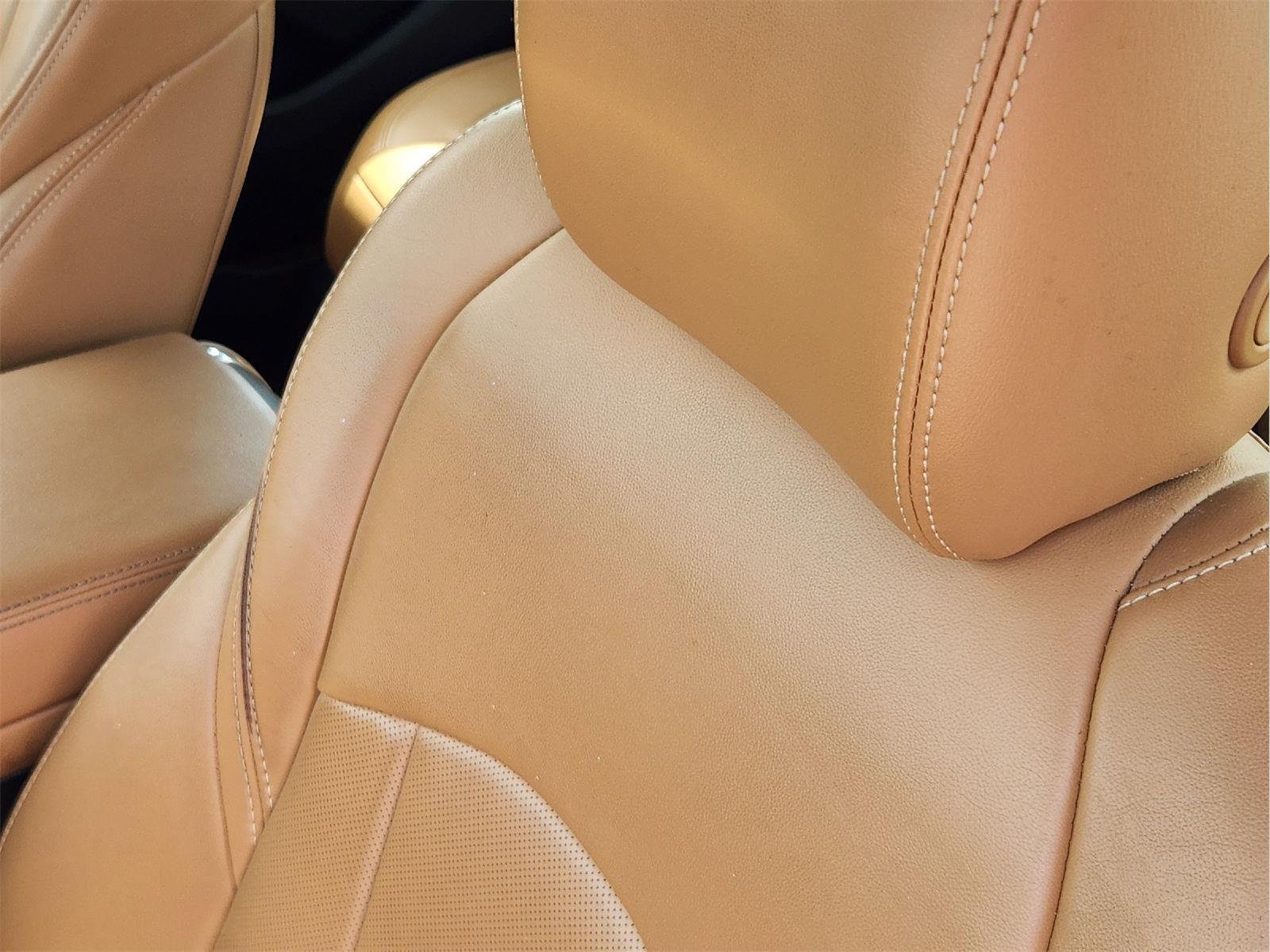 Used 2018 Summit White Buick Essence image 14
