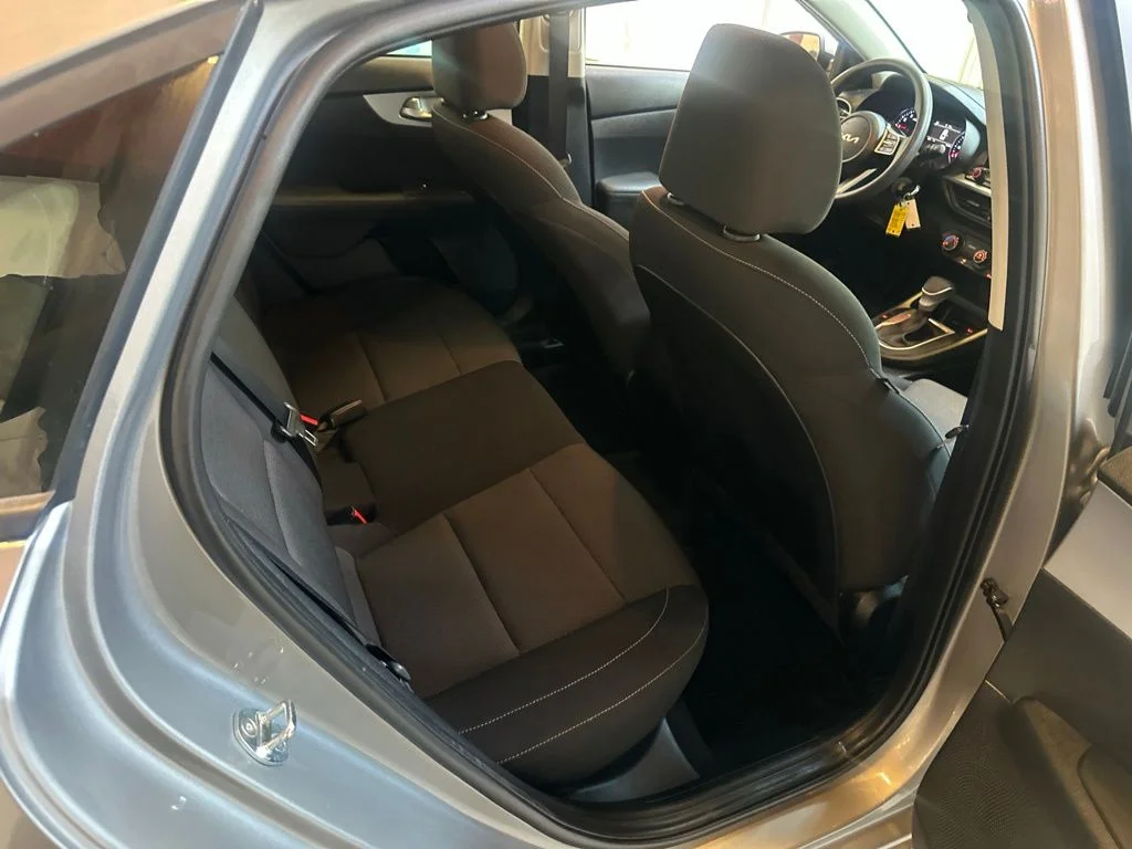 Used 2023 Gray Kia LXS image 27