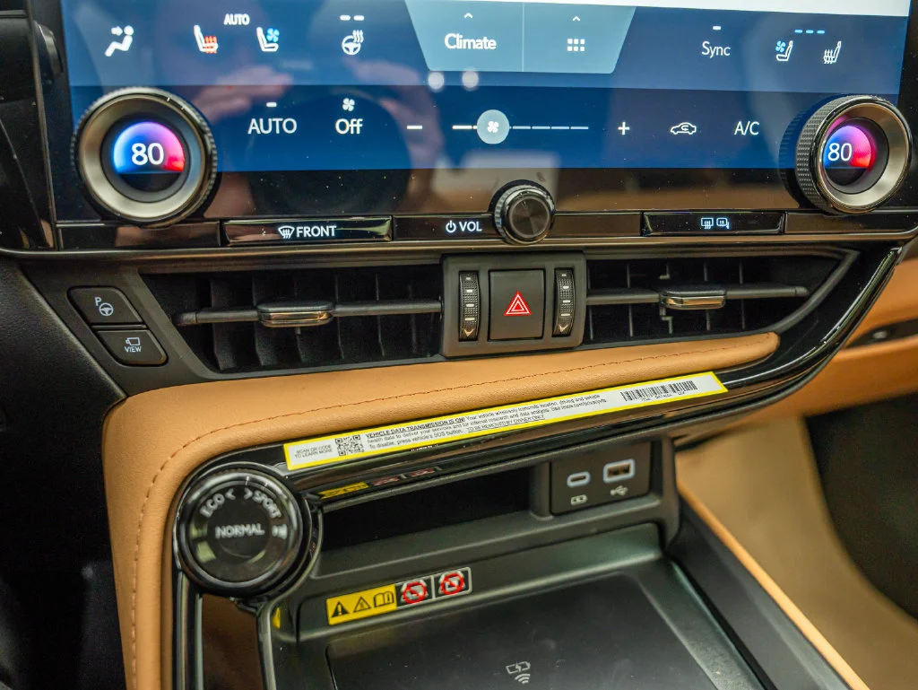 New 2026 Nori Green Pearl Lexus LUXURY AWD image 26