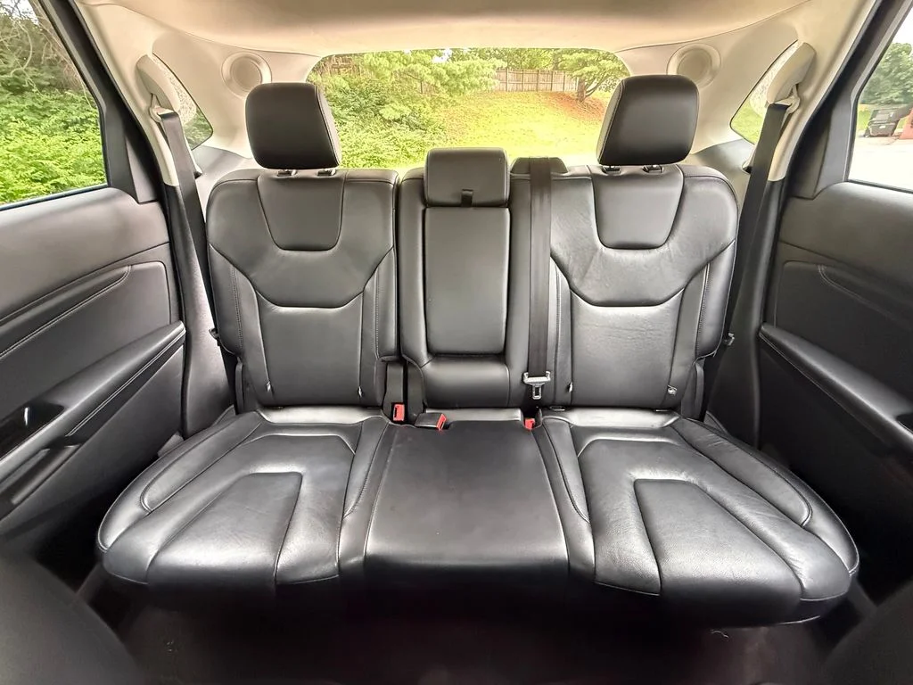 Used 2019 Black Ford Titanium image 24