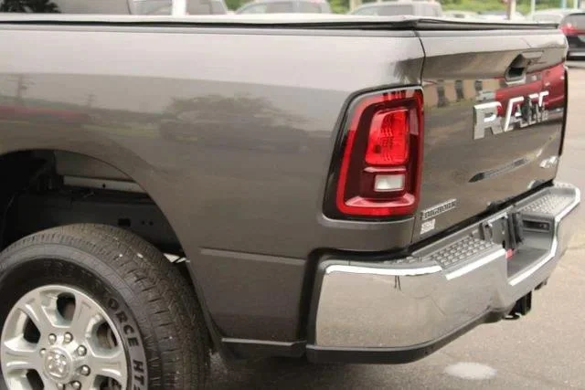 Used 2025 Granite Crystal Metallic Clearcoat Ram Big Horn image 6