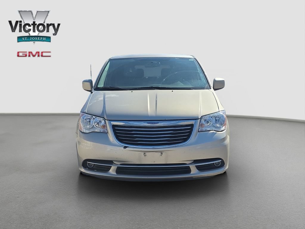 Used 2016 Chrysler Town & Country Touring with VIN 2C4RC1BG8GR222266 for sale in Kansas City