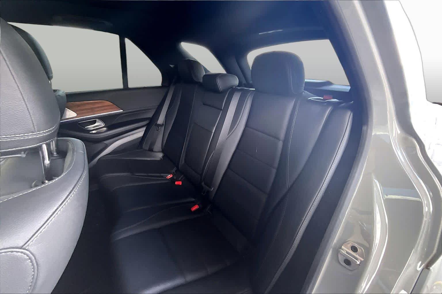 Used 2025 MANUFAKTUR Alpine Grey Mercedes-Benz GLE 450 image 21
