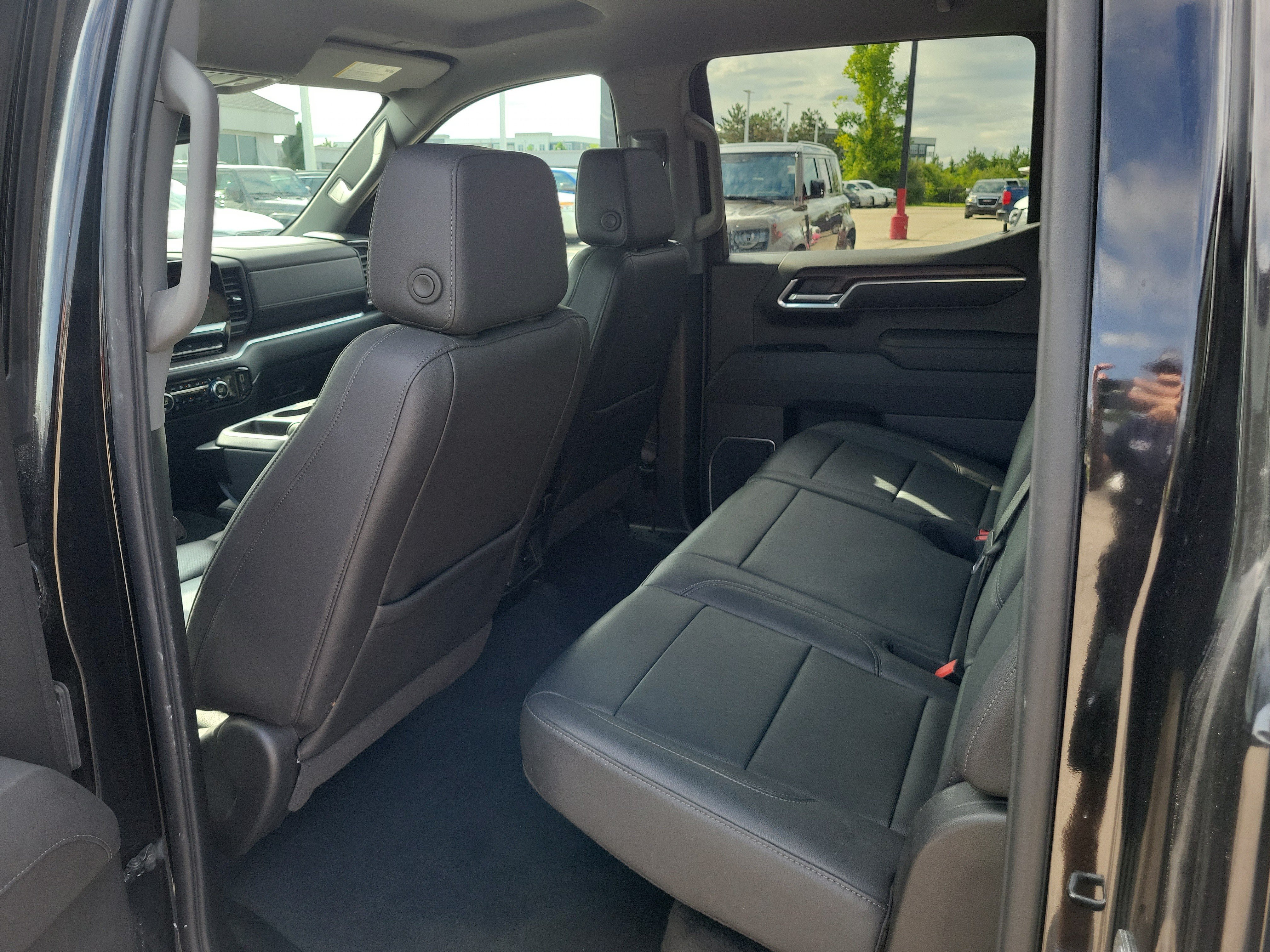 Certified Used 2026 Onyx Black GMC SLT image 14