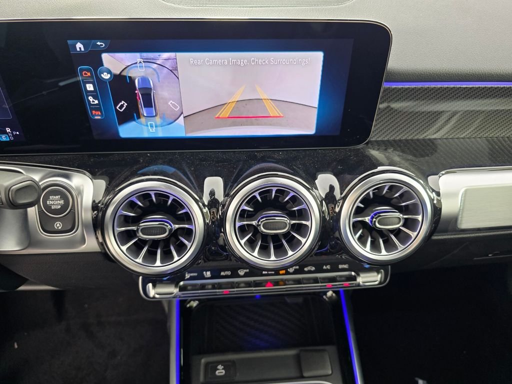 2026 Mercedes-Benz GLB AMG GLB 35 - Photo 17