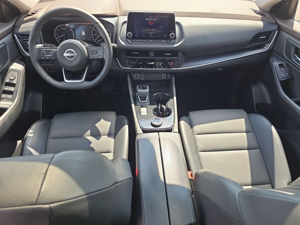 Used 2023 GRAY Nissan SV PREMIUM PKG image 25