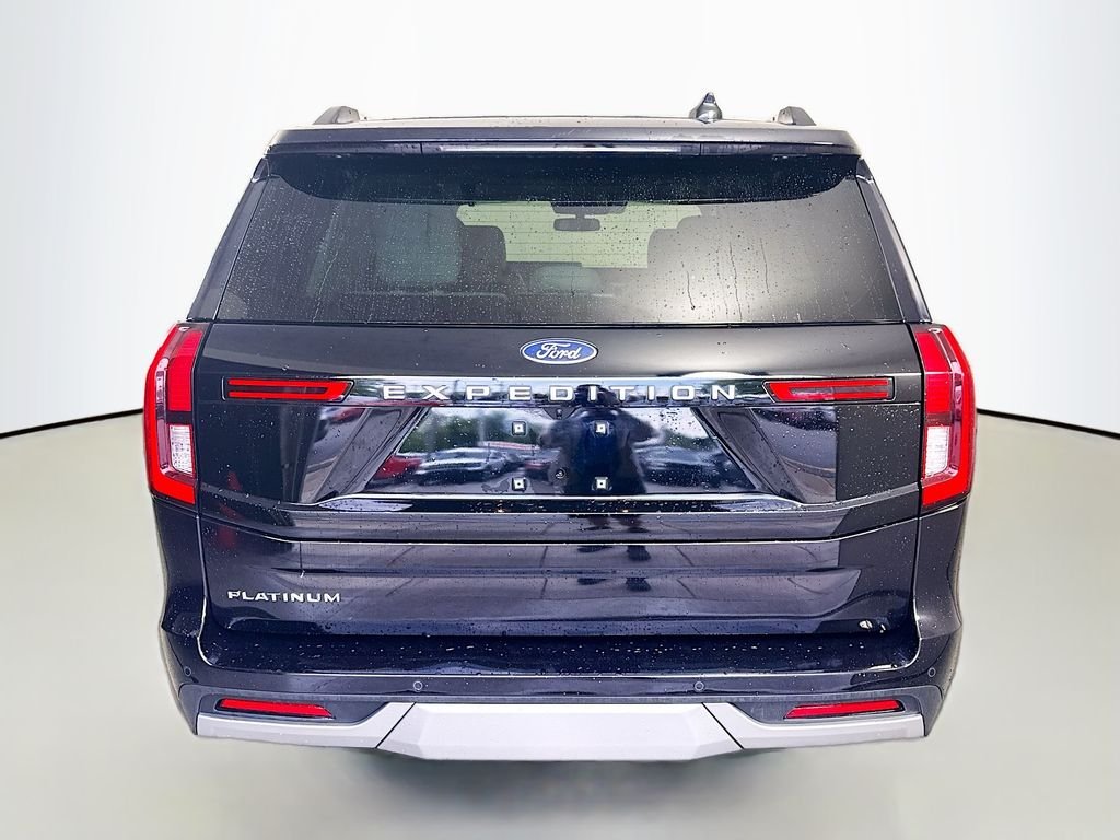 Used 2025 Agate Black Metallic Ford Platinum image 11